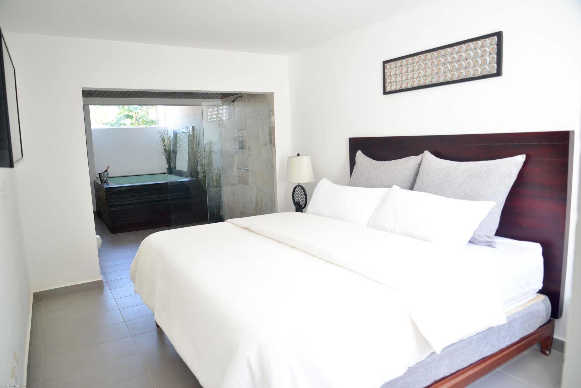 Ahnvee Resort (Adults Only) Sosúa Exterior foto